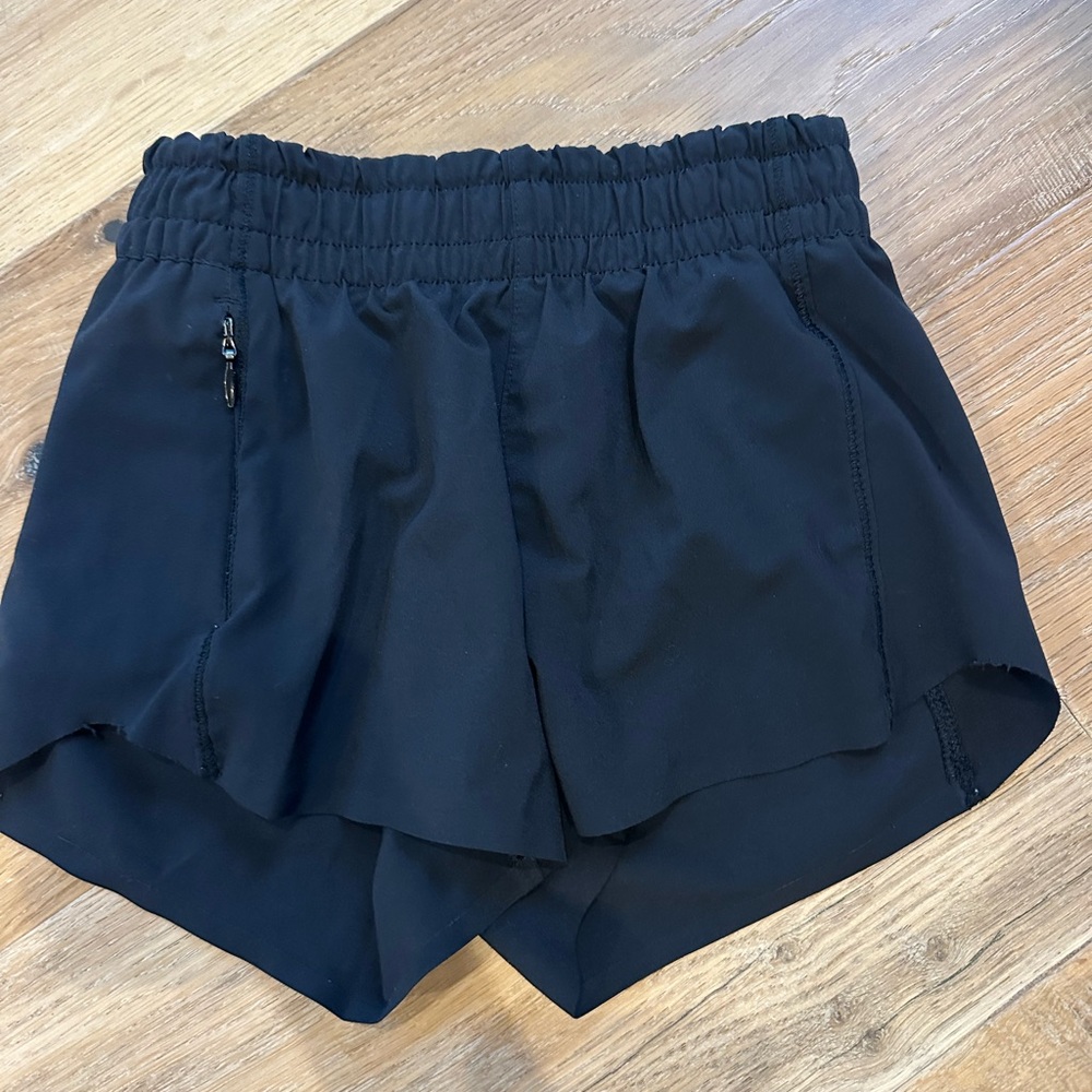 Athleta Girls Black Athletic Shorts